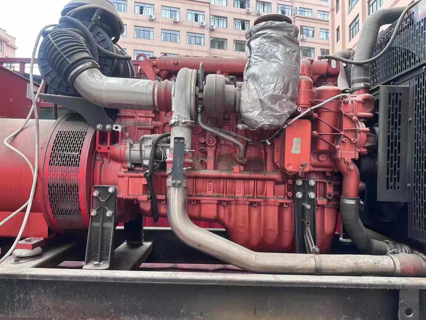 鸠江如何选择适合 600kW 柴油发电机组的过载保护器？