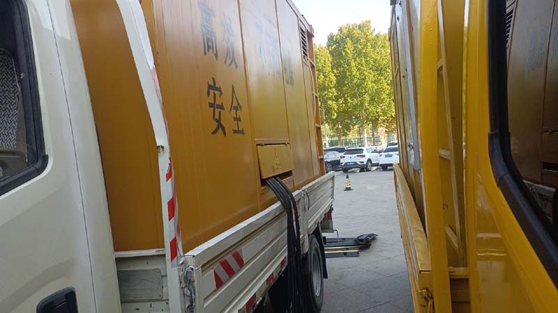 鸠江如何判断柴油发电机组和UPS电源的切换时间是否符合要求？